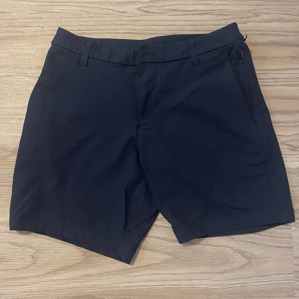 Lululemon Men’s Chino Shorts